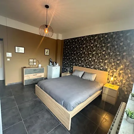 2 Chambres-balcon-salle De Bain